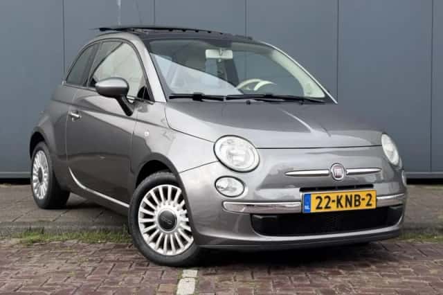 Fiat 500 (2010) thumbnail 2