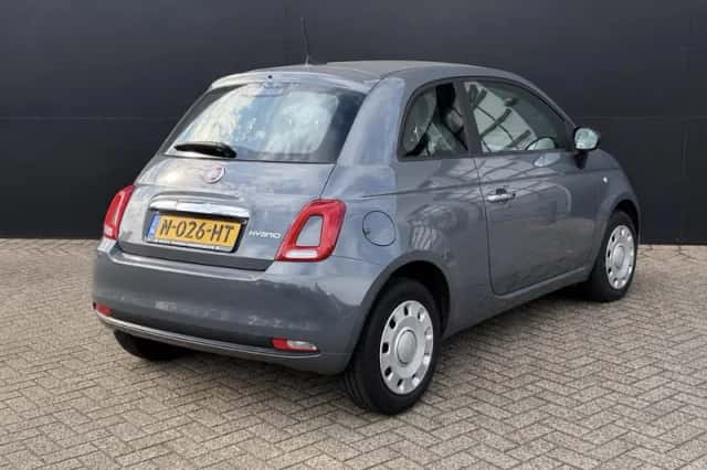 Fiat 500 (2021) thumbnail 3