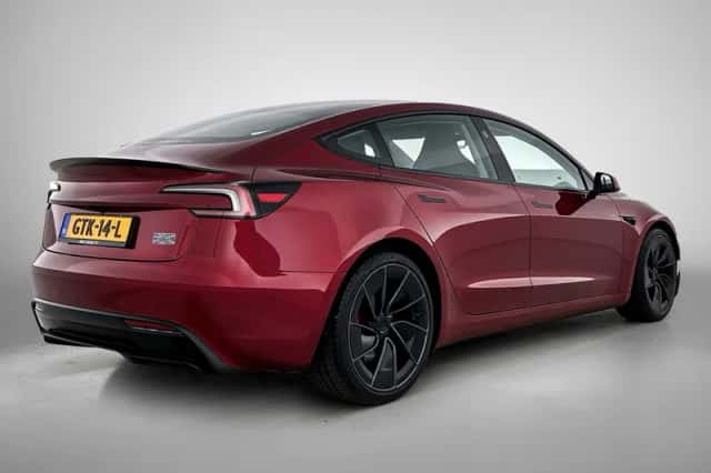 Tesla Model 3 (2024) thumbnail 4