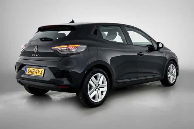 Renault Clio (2024) thumbnail 4