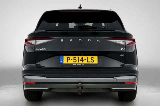 Škoda Enyaq (2022) thumbnail 3