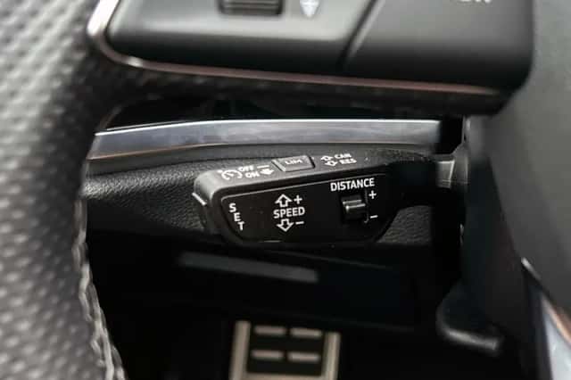 Audi Q3 (2022) thumbnail 6