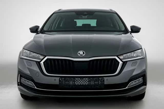 Škoda Octavia (2022) thumbnail 5