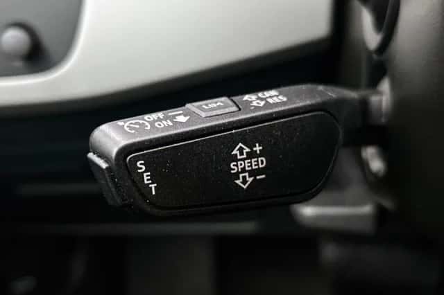 Audi A5 (2023) thumbnail 6