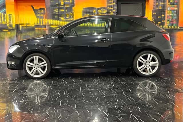 SEAT Ibiza (2013) thumbnail 2