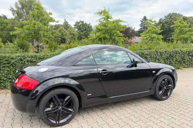 Audi TT (1998) thumbnail 5