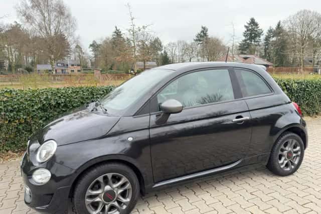 Fiat 500 (2017) thumbnail 2