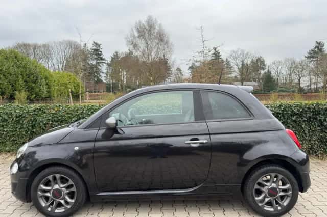 Fiat 500 (2017) thumbnail 3