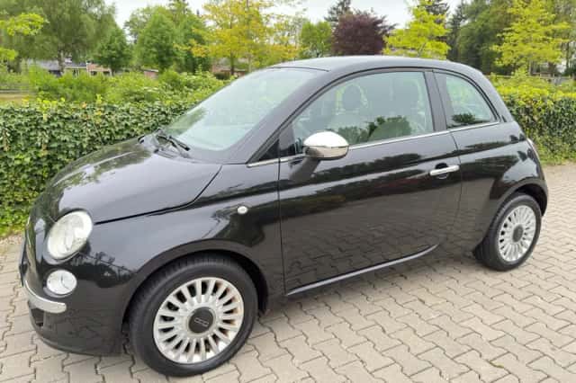 Fiat 500 (2010) thumbnail 2