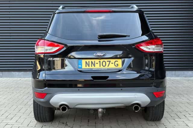Ford Kuga (2013) thumbnail 6
