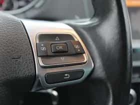 Volkswagen Golf thumbnail 28