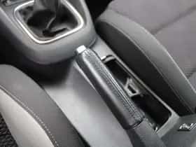 Volkswagen Golf thumbnail 34