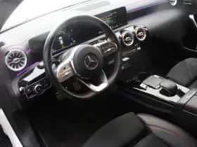 Mercedes-Benz CLA-Klasse (2019) thumbnail 4