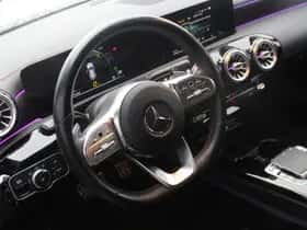 Mercedes-Benz CLA-Klasse thumbnail 7
