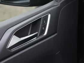 Volkswagen Polo (2022) thumbnail 38