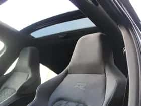 Volkswagen Golf thumbnail 26