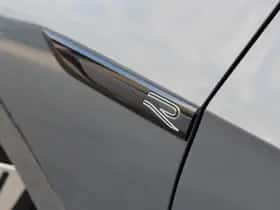 Volkswagen Golf thumbnail 37