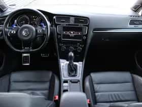 Volkswagen Golf thumbnail 3