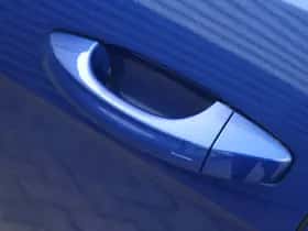 Volkswagen Golf thumbnail 21