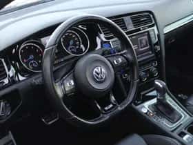 Volkswagen Golf thumbnail 26