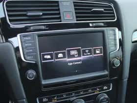 Volkswagen Golf thumbnail 34