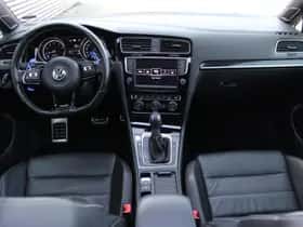 Volkswagen Golf thumbnail 39