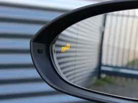 Volkswagen Golf thumbnail 42