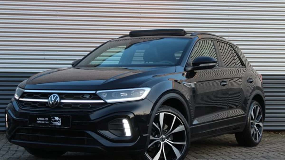 Volkswagen T-Roc — foto 1