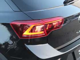 Volkswagen T-Roc (2022) thumbnail 19