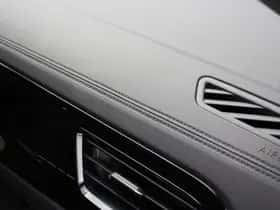 Volkswagen T-Roc thumbnail 45