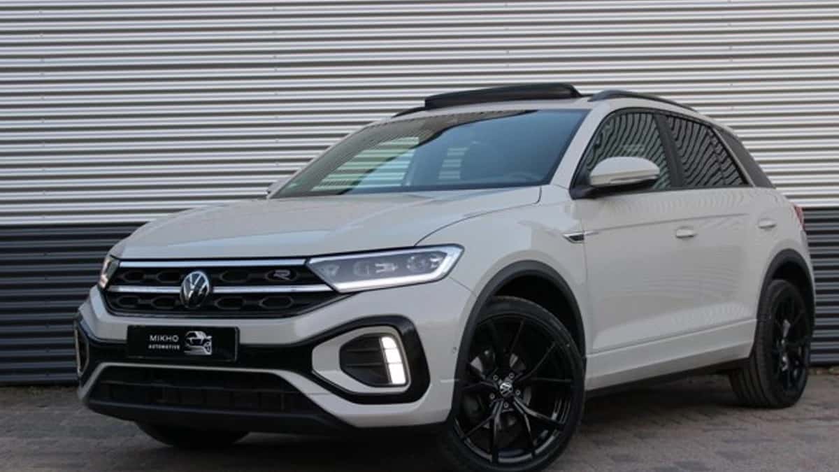 Volkswagen T-Roc — foto 1