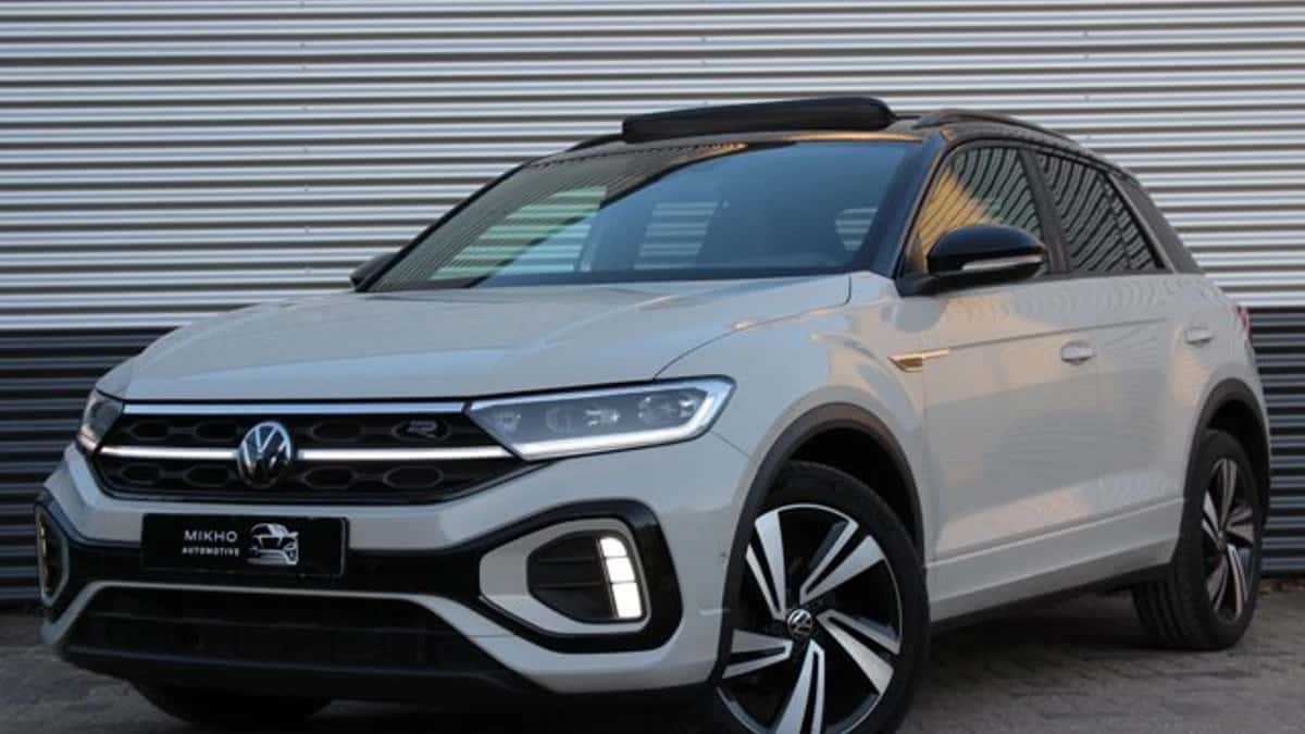 Volkswagen T-Roc — foto 1