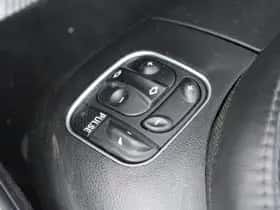 Mercedes-Benz SL-Klasse thumbnail 28