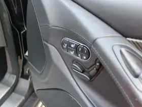 Mercedes-Benz SL-Klasse thumbnail 47