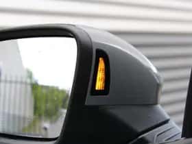 Volkswagen Golf (2023) thumbnail 33