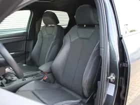 Audi Q3 (2022) thumbnail 4