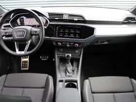 Audi Q3 (2021) thumbnail 3