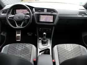 Volkswagen Tiguan (2023) thumbnail 3