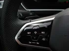 Volkswagen Tiguan (2023) thumbnail 33