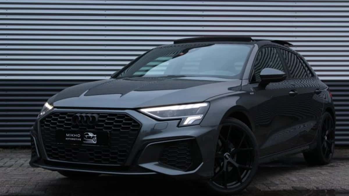 Audi A3 (2023) — foto 1