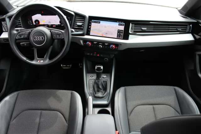 Audi A1 (2020) thumbnail 3