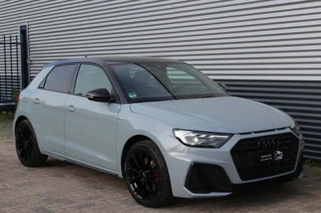 Audi A1 (2023) thumbnail 6