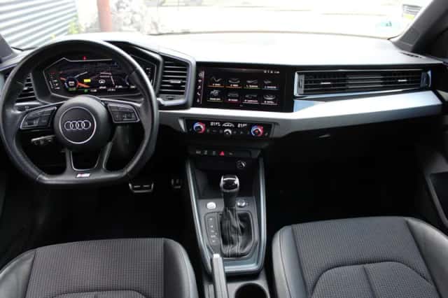 Audi A1 (2020) thumbnail 3