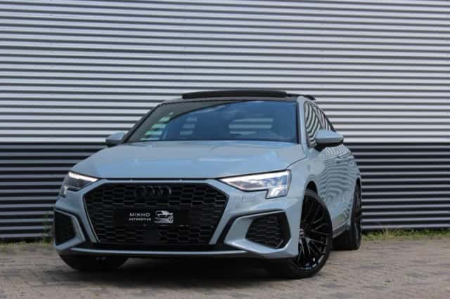 Audi A3 (2022) thumbnail 2