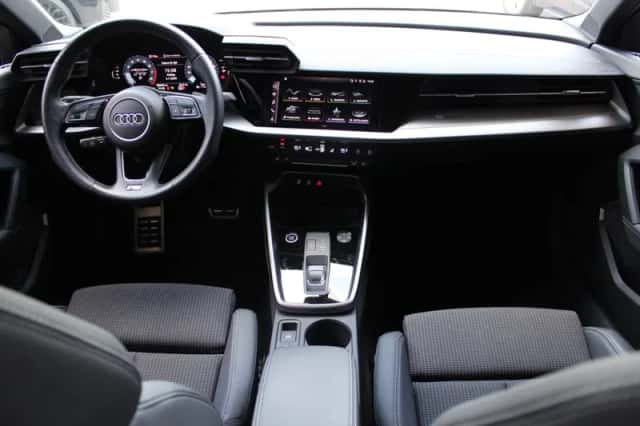 Audi A3 (2022) thumbnail 3