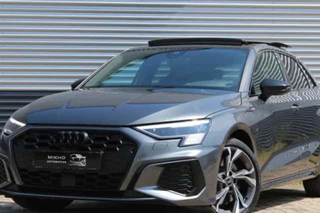 Audi A3 (2023) thumbnail 1