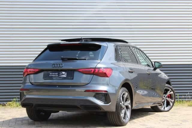 Audi A3 (2023) thumbnail 5