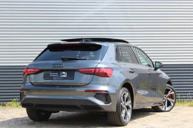 Audi A3 (2023) thumbnail 5