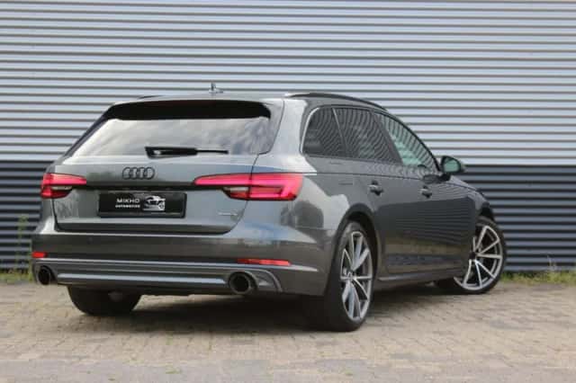Audi A4 (2016) thumbnail 5