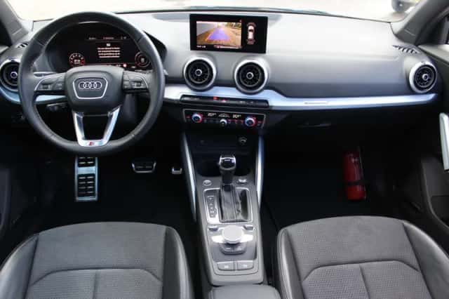 Audi Q2 (2020) thumbnail 3